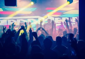 4 Ways Gobos Can Improve Your DJ Performance